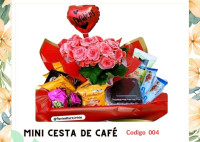 MINI  CESTA DE CAFÉ COM VASO DE  BEGÔNIA.. cadigo 004 ...SUJEITO A ALTERAÇÃO DE CORES 